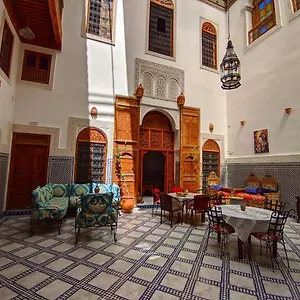 Pensión Center
