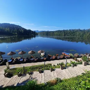 Bed & Breakfast Gostisce Jezero Medvode